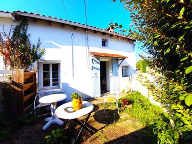 Maison a vendre Montpellier-de-Médillan 17260 Charente-Maritime 89 m2 3 pièces 141642 euros