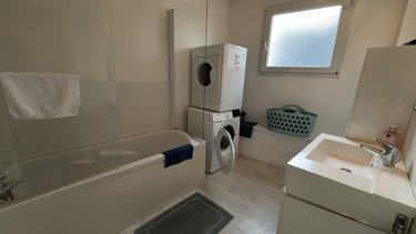 Location appartement Boulogne-sur-Mer 62200 Pas-de-Calais 130 m2 6 pièces 905 euros