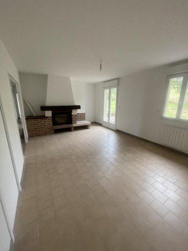 Location maison Saisseval 80540 Somme 108 m2 6 pièces 1000 euros
