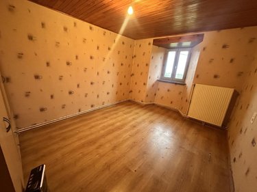 Maison a vendre Neuvéglise-sur-Truyère 15260 Cantal 95 m2  95400 euros