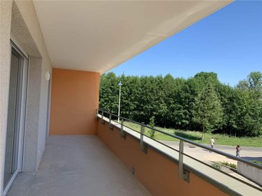 Location appartement Saint-Denis-lès-Bourg 01000 Ain 81 m2 4 pièces 890 euros