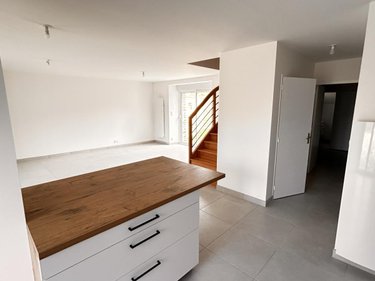 Location maison Guer 56380 Morbihan 110 m2 3 pièces 900 euros