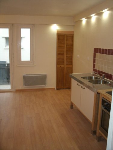 Immeuble a vendre Loudéac 22600 Côtes-d'Armor 170 m2  317200 euros
