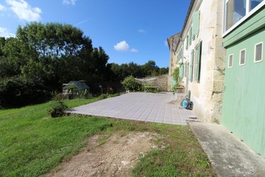 Maison a vendre La Chapelle-des-Pots 17100 Charente-Maritime 183 m2 7 pièces 241316 euros