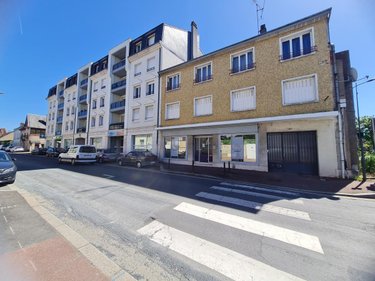 Fonds et murs commerciaux a vendre Vendôme 41100 Loir-et-Cher 318 m2  613010 euros