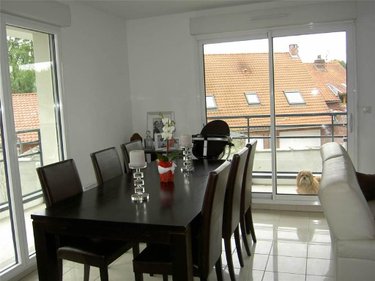 Location appartement La Bassée 59480 Nord 88 m2  900 euros