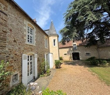 Maison a vendre Brûlon 72350 Sarthe 353 m2 11 pièces 466200 euros