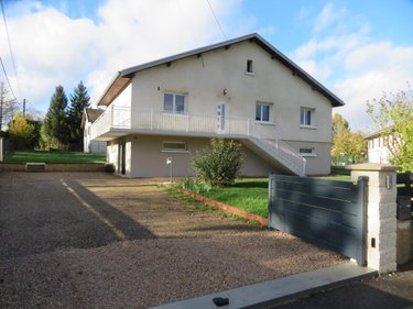 Location maison Mont-sous-Vaudrey 39380 Jura 101 m2 5 pièces 1170 euros