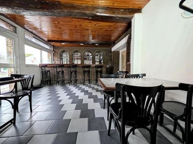 Immeuble a vendre Pernes 62550 Pas-de-Calais 133 m2  127200 euros