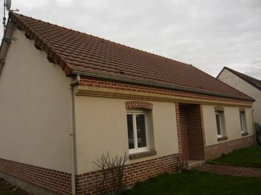 Location maison Bussy-lès-Daours 80800 Somme 103 m2 4 pièces 835 euros