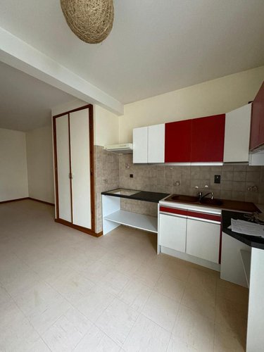 Location appartement Saint-Chély-d'Apcher 48200 Lozère 48 m2  380 euros