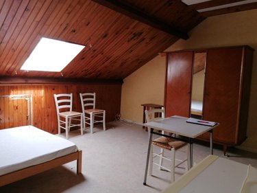 Immeuble a vendre Descartes 37160 Indre-et-Loire 183 m2  84000 euros