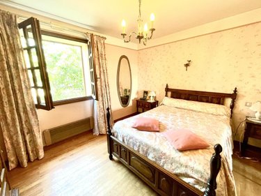 Maison a vendre Saint-Chély-d'Apcher 48200 Lozère 103 m2 9 pièces 219000 euros
