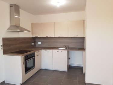 Location appartement Bezannes 51430 Marne 58 m2 3 pièces 860 euros