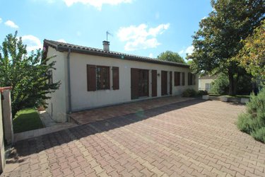 Maison a vendre Saintes 17100 Charente-Maritime 116 m2 5 pièces 241316 euros