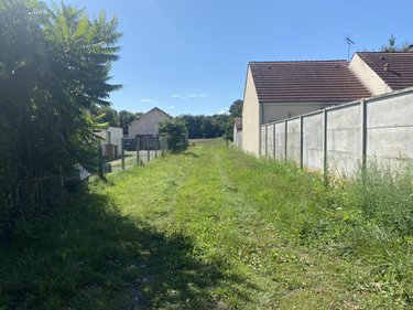 Terrain a batir a vendre Amilly 45200 Loiret 2262 m2  59400 euros