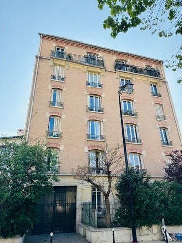 Appartement a vendre Courbevoie 92400 Hauts-de-Seine 65 m2 3 pièces 356000 euros