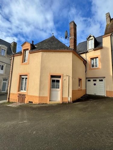 Maison a vendre Loué 72540 Sarthe 131 m2 8 pièces 137150 euros