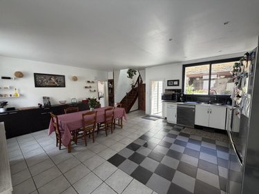 Maison a vendre La Pouëze 49370 Maine-et-Loire 168 m2 7 pièces 214840 euros