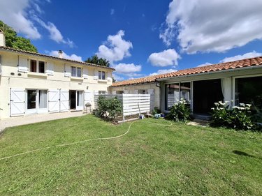 Maison a vendre Courcoury 17100 Charente-Maritime 222 m2 5 pièces 455000 euros
