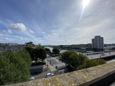 Location fonds et murs commerciaux Boulogne-sur-Mer 62200 Pas-de-Calais 70 m2  900 euros