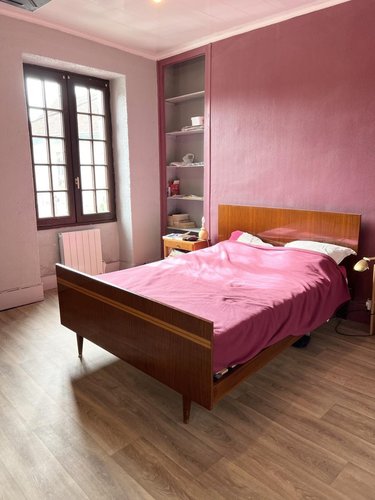 Fonds et murs commerciaux a vendre Oucques La Nouvelle 41290 Loir-et-Cher 205 m2  69960 euros