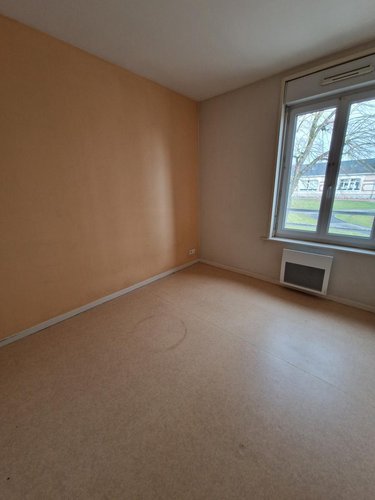 Location appartement Croisilles 62128 Pas-de-Calais 37 m2  490 euros