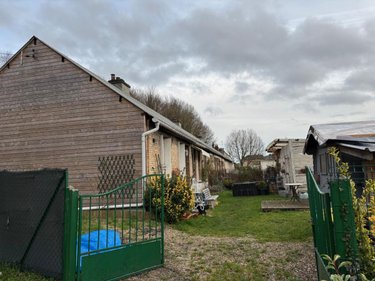 Immeuble a vendre Saint-Léger-du-Bourg-Denis 76160 Seine-Maritime 225 m2  349000 euros