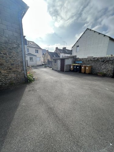 Immeuble a vendre Yffiniac 22120 Côtes-d'Armor 331 m2  689000 euros