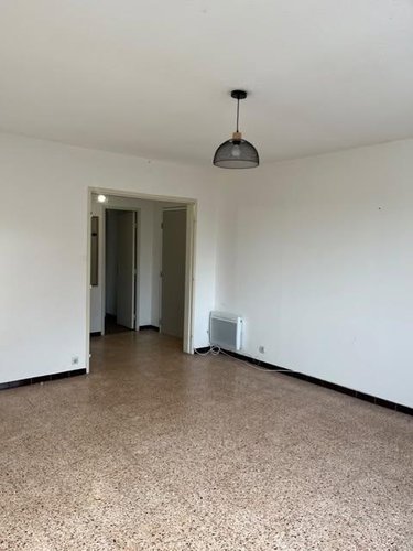 Location appartement Pierrelatte 26700 Drôme 67 m2 3 pièces 747 euros