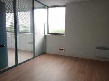 Location fonds et murs commerciaux Montargis 45200 Loiret 103 m2  1830 euros