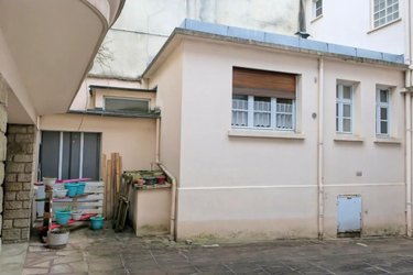 Immeuble a vendre Bourges 18000 Cher 244 m2  343200 euros