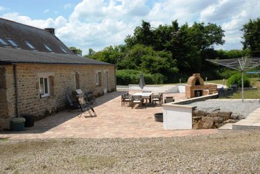 Maison a vendre Plouray 56770 Morbihan 700 m2 19 pièces 1098500 euros