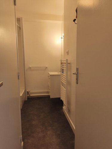 Location appartement Angers 49000 Maine-et-Loire 27 m2 1 pièce 585 euros