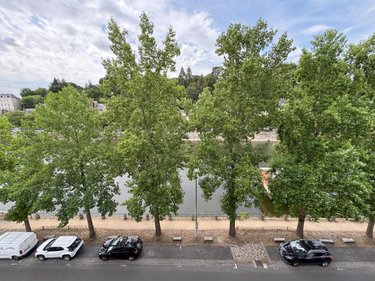 Location appartement Laval 53000 Mayenne 34 m2 1 pièce 450 euros
