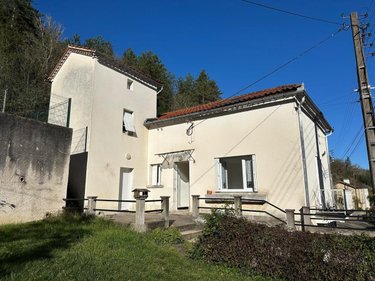 Maison a vendre Douelle 46140 Lot 131 m2  91000 euros
