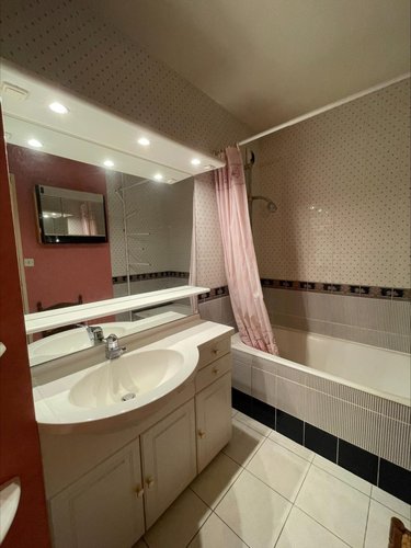 Appartement a vendre Sassenage 38360 Isère 74 m2 3 pièces 160000 euros