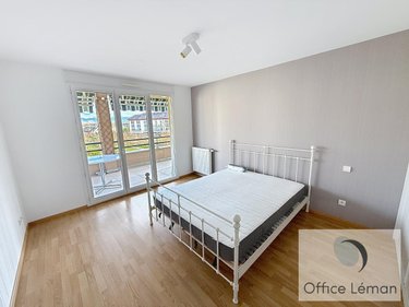 Location appartement Divonne-les-Bains 01220 Ain 91 m2 3 pièces 2400 euros