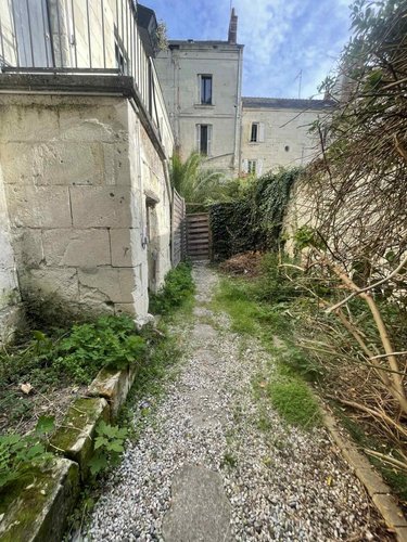 Appartement a vendre Saumur 49400 Maine-et-Loire 71 m2 3 pièces 106000 euros