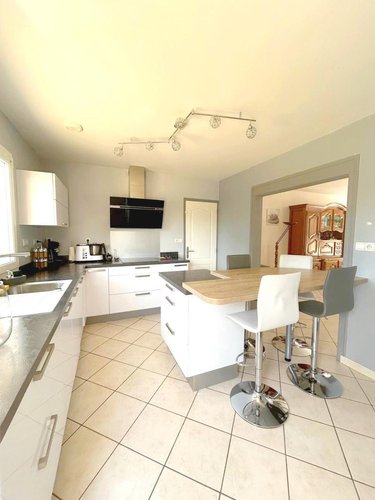 Maison a vendre Irodouër 35850 Ille-et-Vilaine 146 m2  407784 euros