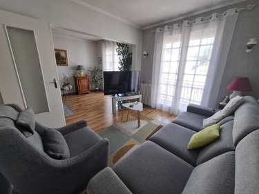 Maison a vendre Saintes 17100 Charente-Maritime 147 m2 8 pièces 374000 euros