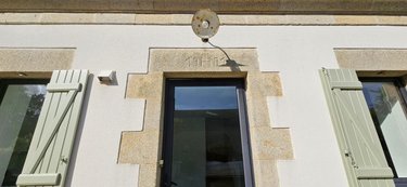 Immeuble a vendre Tréméoc 29120 Finistère 150 m2  367500 euros