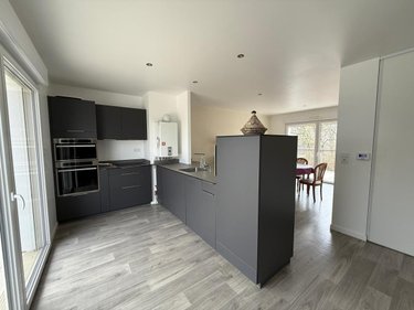 Appartement a vendre Tours 37000 Indre-et-Loire 64 m2 3 pièces 264600 euros