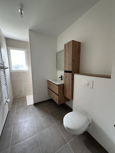 Location maison Saint-Germain-des-Prés 49170 Maine-et-Loire 67 m2 3 pièces 850 euros