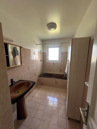 Location maison Plémet 22210 Côtes-d'Armor 119 m2  720 euros