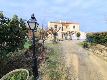 Maison a vendre Pierrelatte 26700 Drôme 177 m2  366000 euros