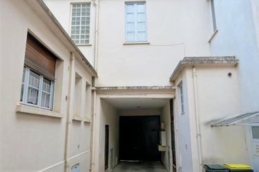 Immeuble a vendre Bourges 18000 Cher 244 m2  343200 euros