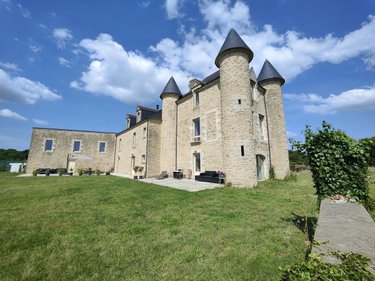 Maison a vendre Theix-Noyalo 56450 Morbihan 360 m2  1958550 euros