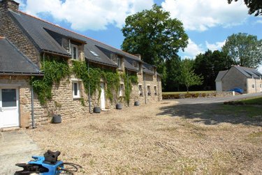 Maison a vendre Plouray 56770 Morbihan 700 m2 19 pièces 1098500 euros