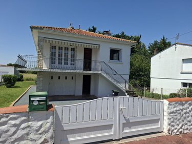 Maison a vendre Saintes 17100 Charente-Maritime 106 m2 5 pièces 199348 euros